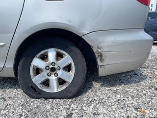 2004 Toyota Sienna LE - Primary Damage Straight On Image